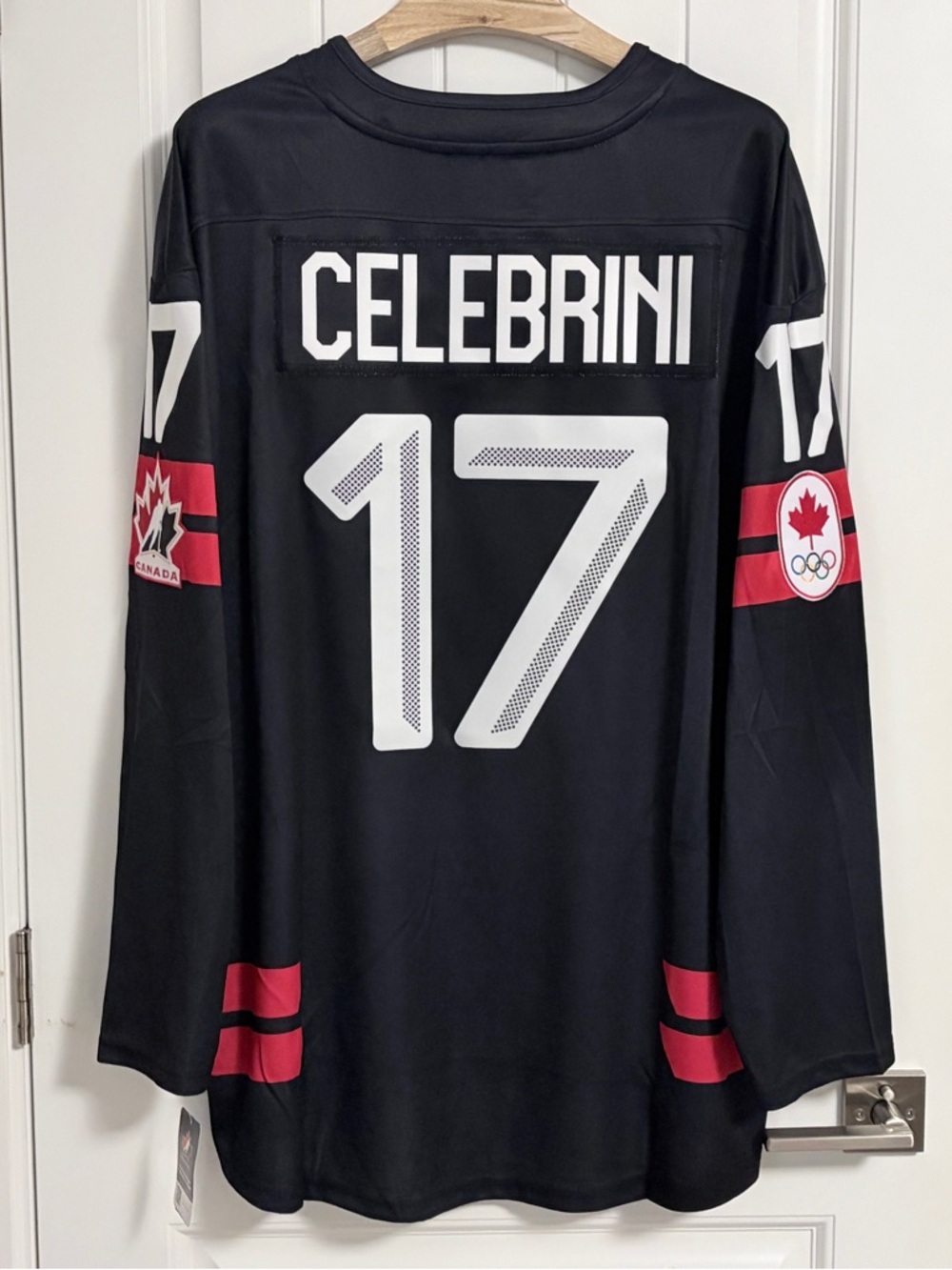 BNWT Authentic Bauer 2026 Olympics Canada Macklin Celebrini Black Jersey 2XL